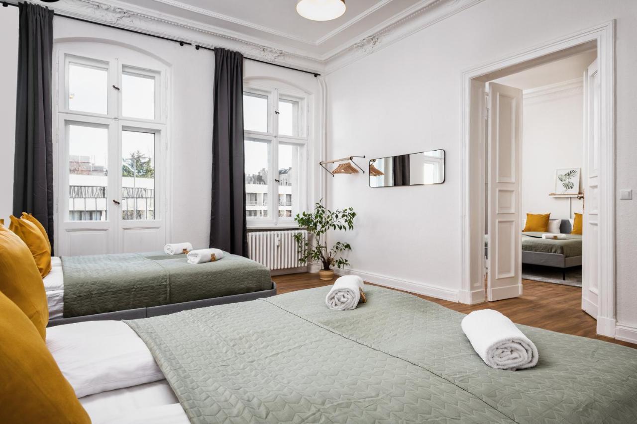 Appartamento Riesiges Nahe Kudamm Sehr Schoner Altbau 123m2 Gross 12 Gaste *